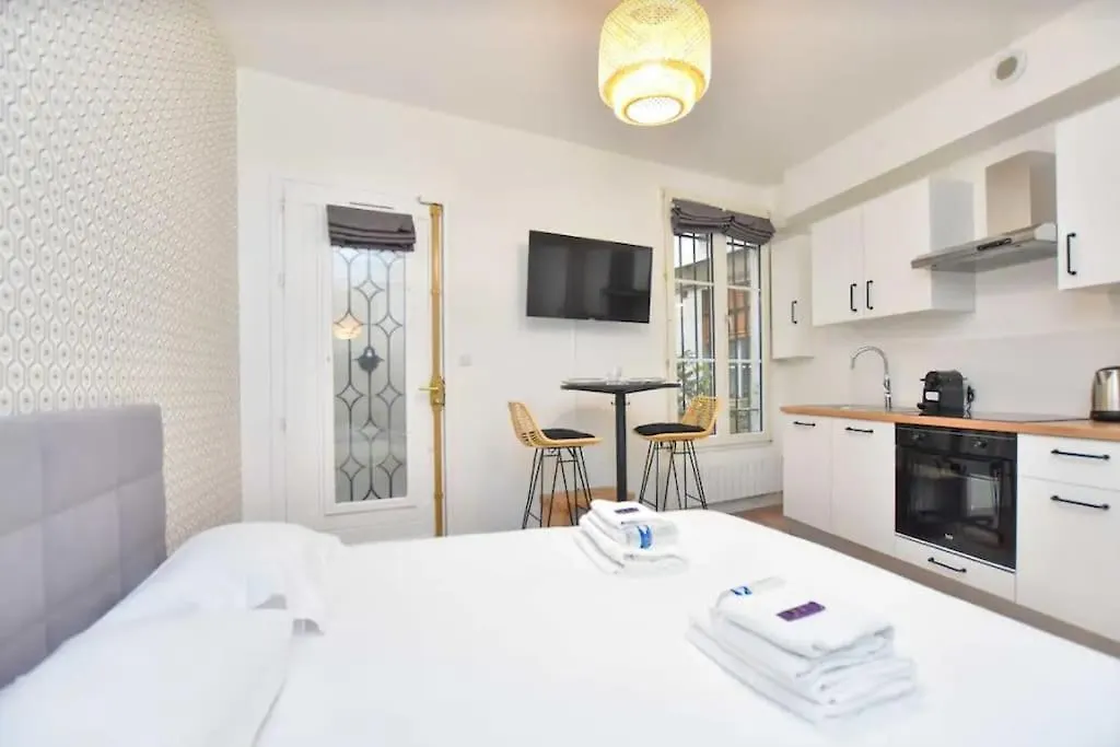 Cosy Studio 2P- Gare De L'Est/Paris Center شقة باريس